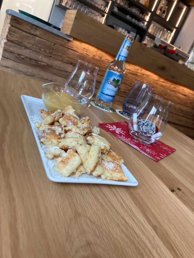 Rose Bistro & Gaestezimmer Altensteig Buitenkant foto